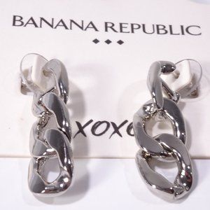 NWT Banana Republic XOXO Silver Love Link Drop Earrings NWT 19.99
